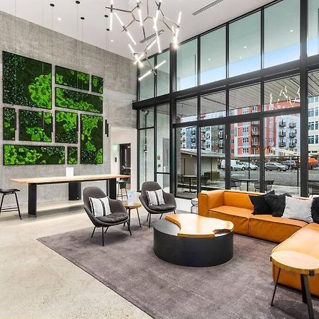 Airy And Open Corner Loft - 92 Walkscore Redmond Zewnętrze zdjęcie